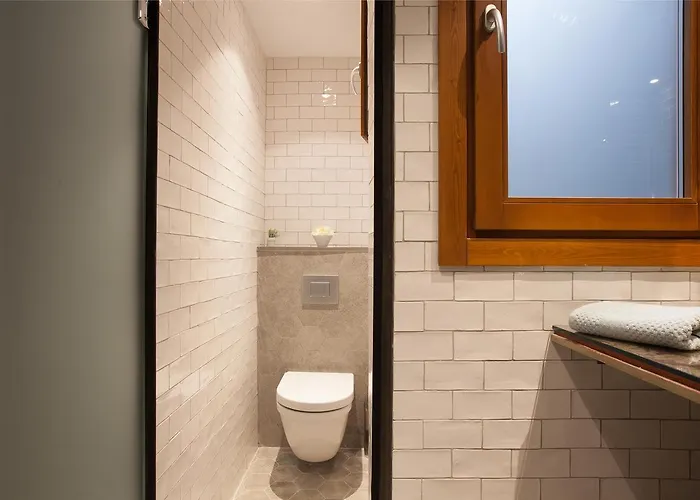 Trafalgar Luxury Apartamento *