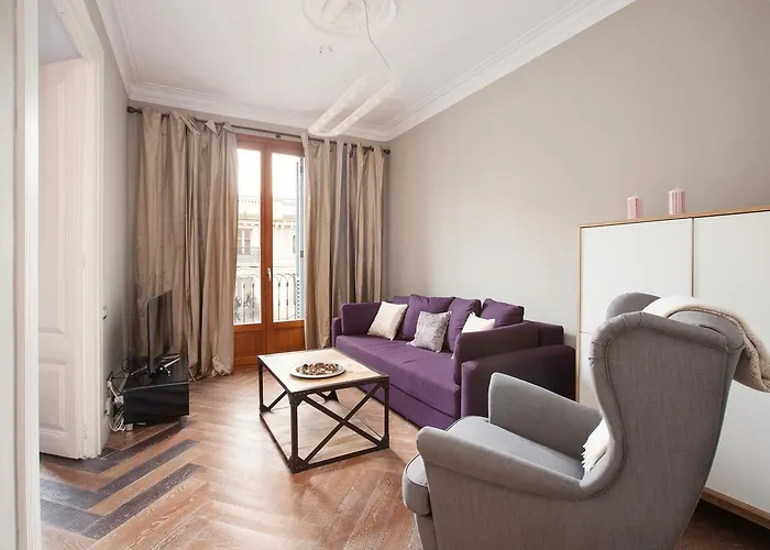 Trafalgar Luxury *